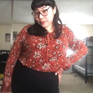 Cute paisley design blouse